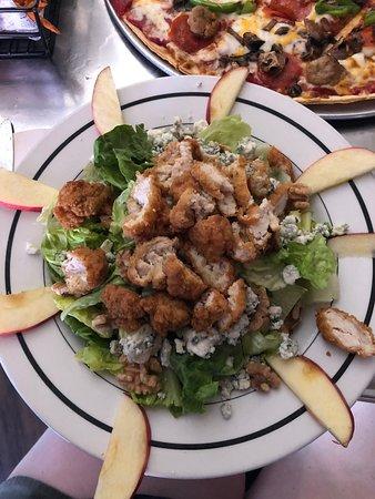 The District Pub & Grill